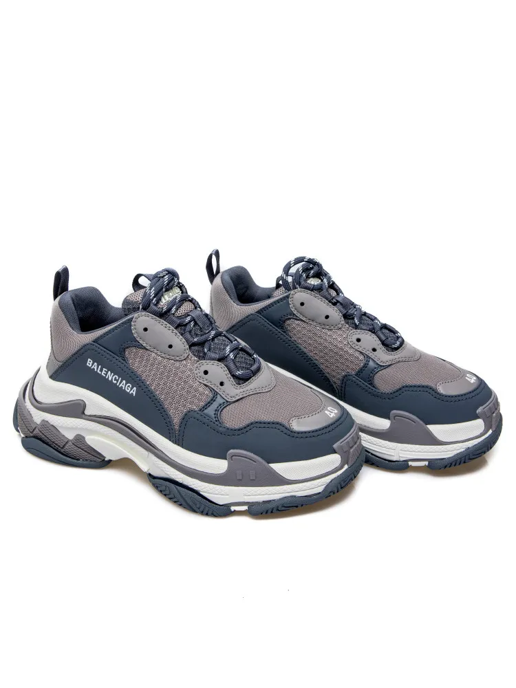 Balenciaga Triple S Sneaker | Credomen