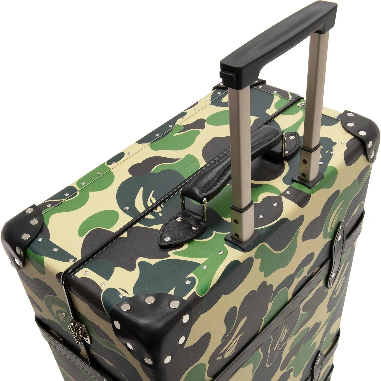 BAPE X GLOBE-TROTTER LARGE 30 CHECK-IN 4 WHEELS