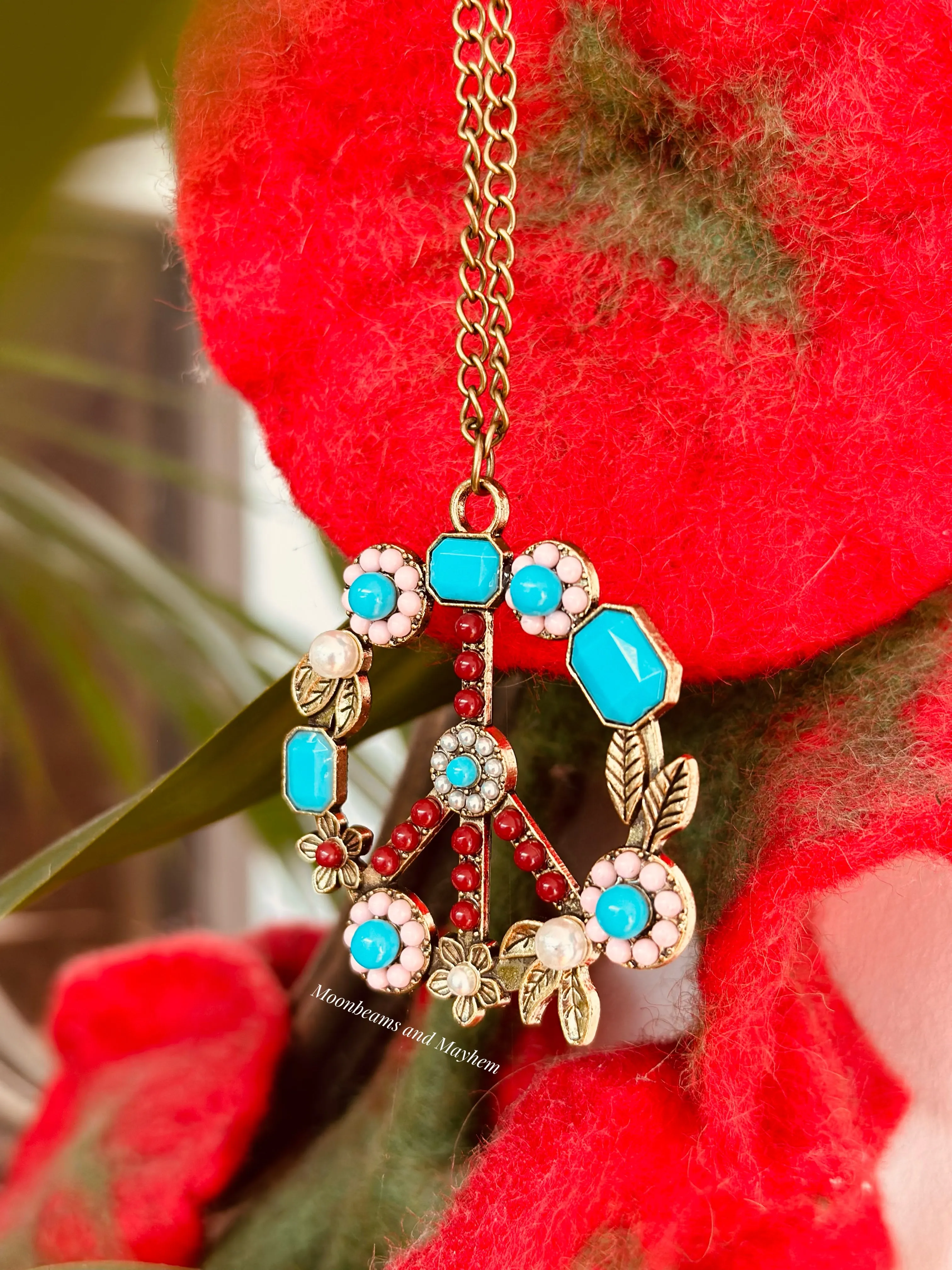 FLOWER CHILD BOHEMIAN NECKLACE