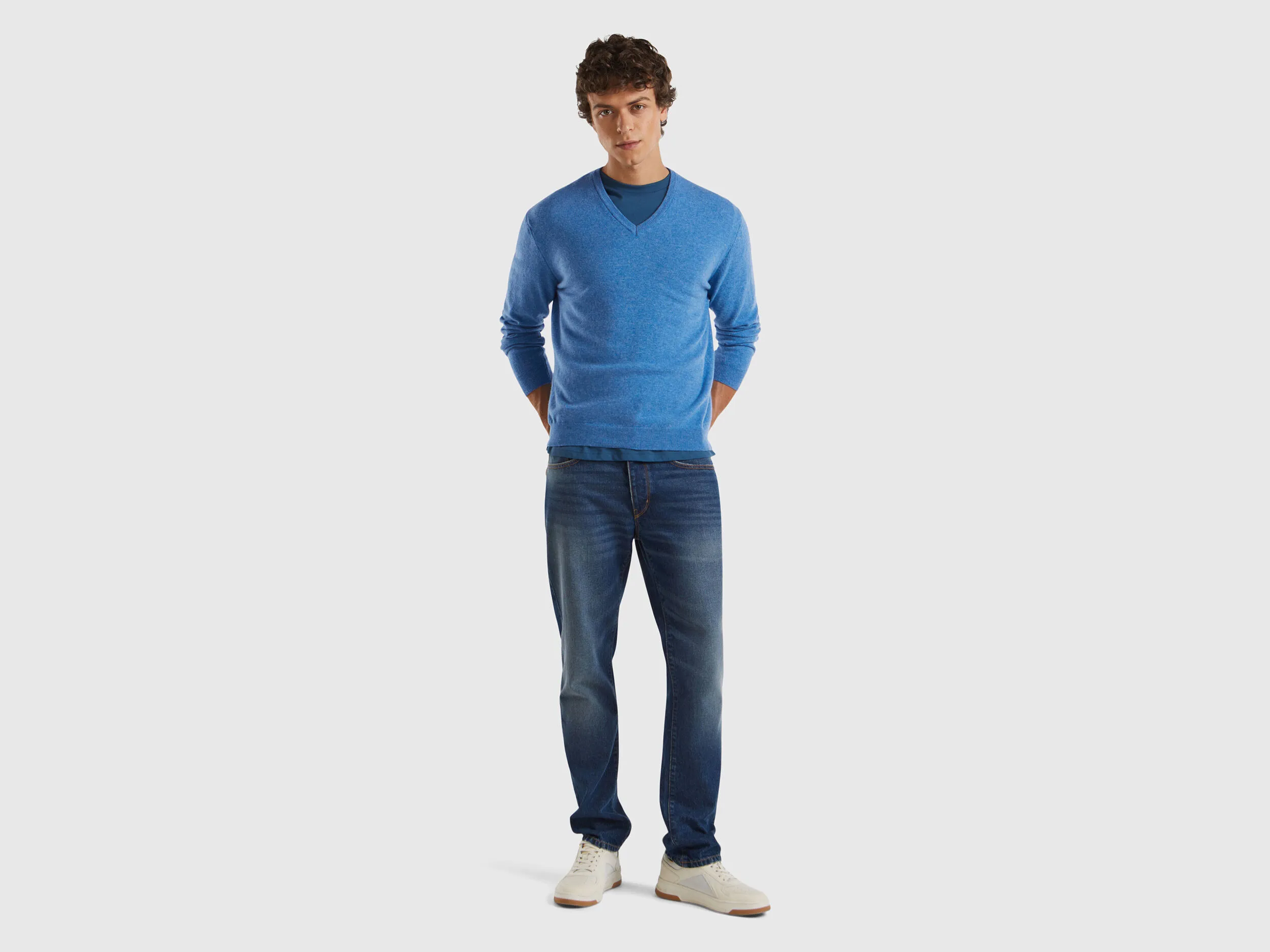 Marl blue V-neck sweater in pure Merino Wool - Blue | Benetton