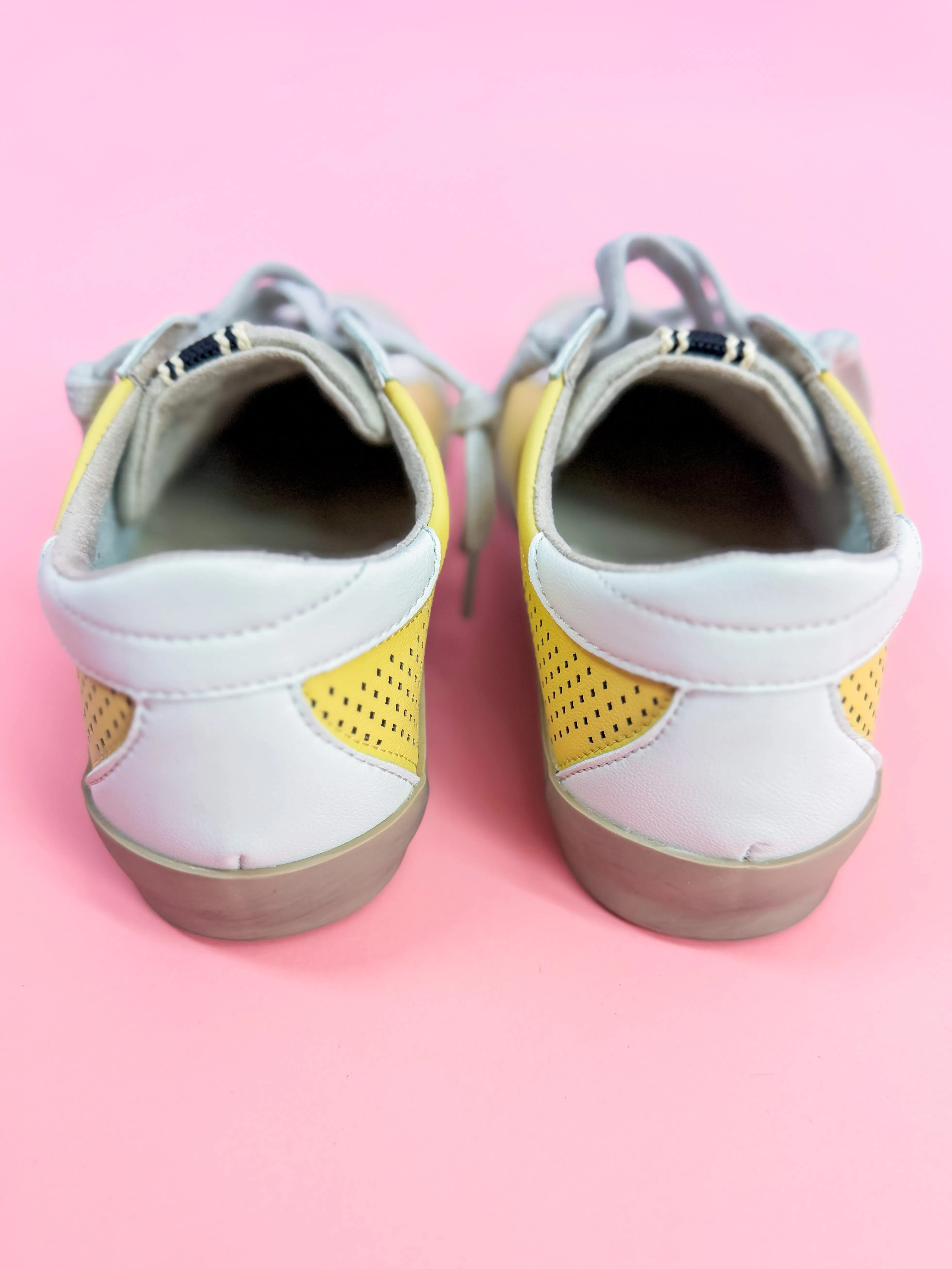 Paula Sneaker in Yellow Perf