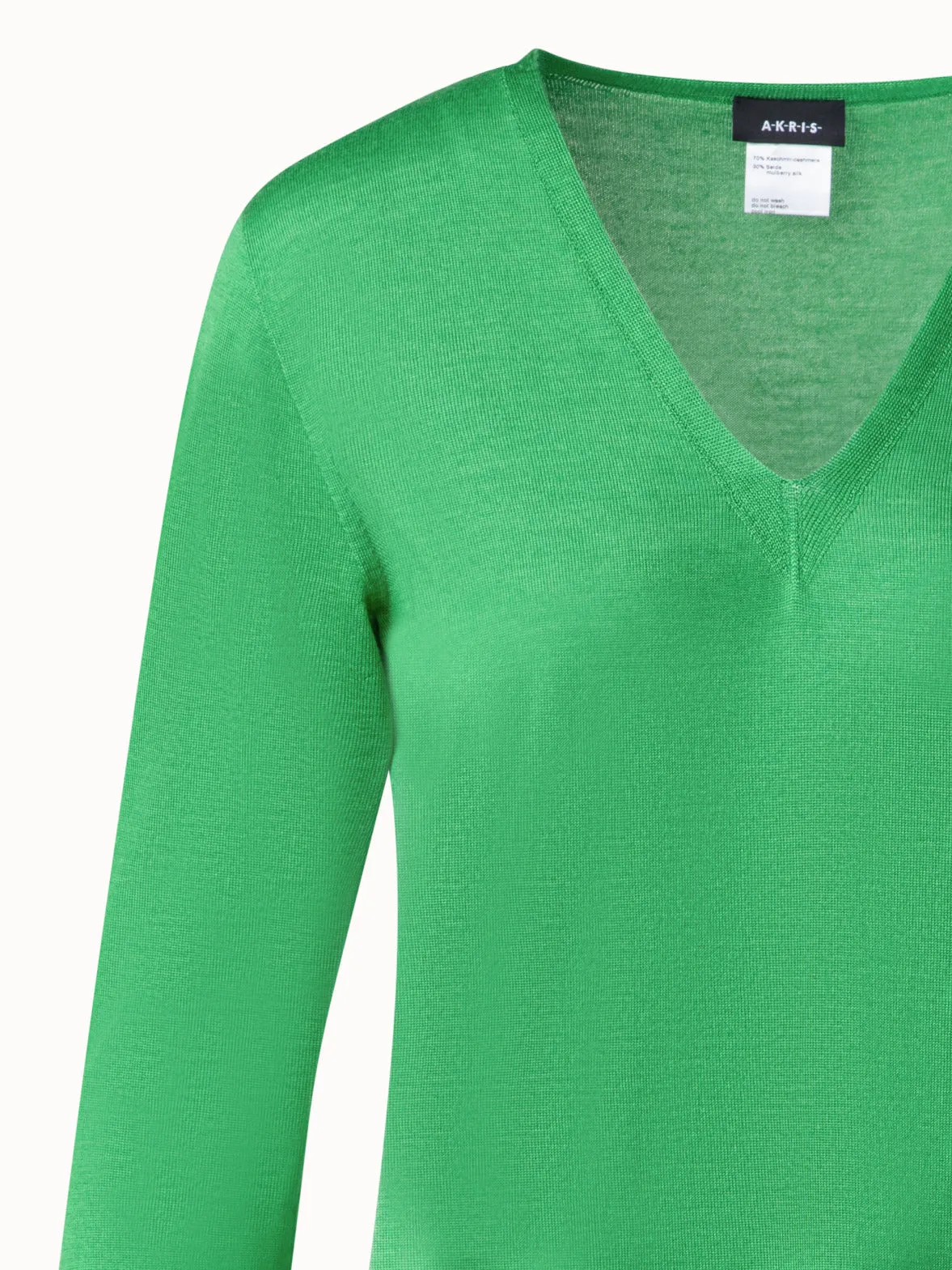 Seamless Cashmere Silk Knit V-Neck Sweater