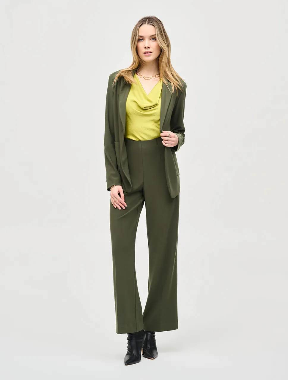 Silky Knit Fitted Blazer | Joseph Ribkoff